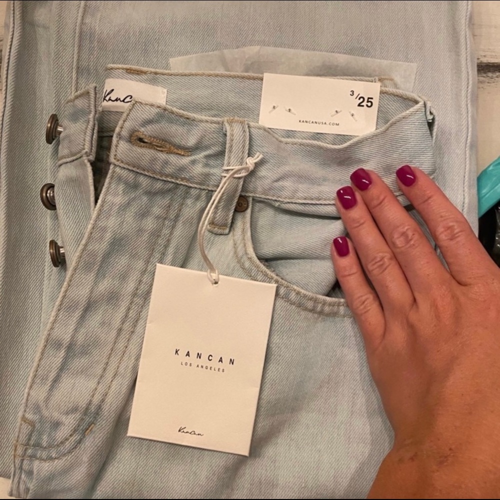Kancan || Ultra High Waist Y2K 90s Light Washed Distressed Wide Leg - Picture 8 of 11